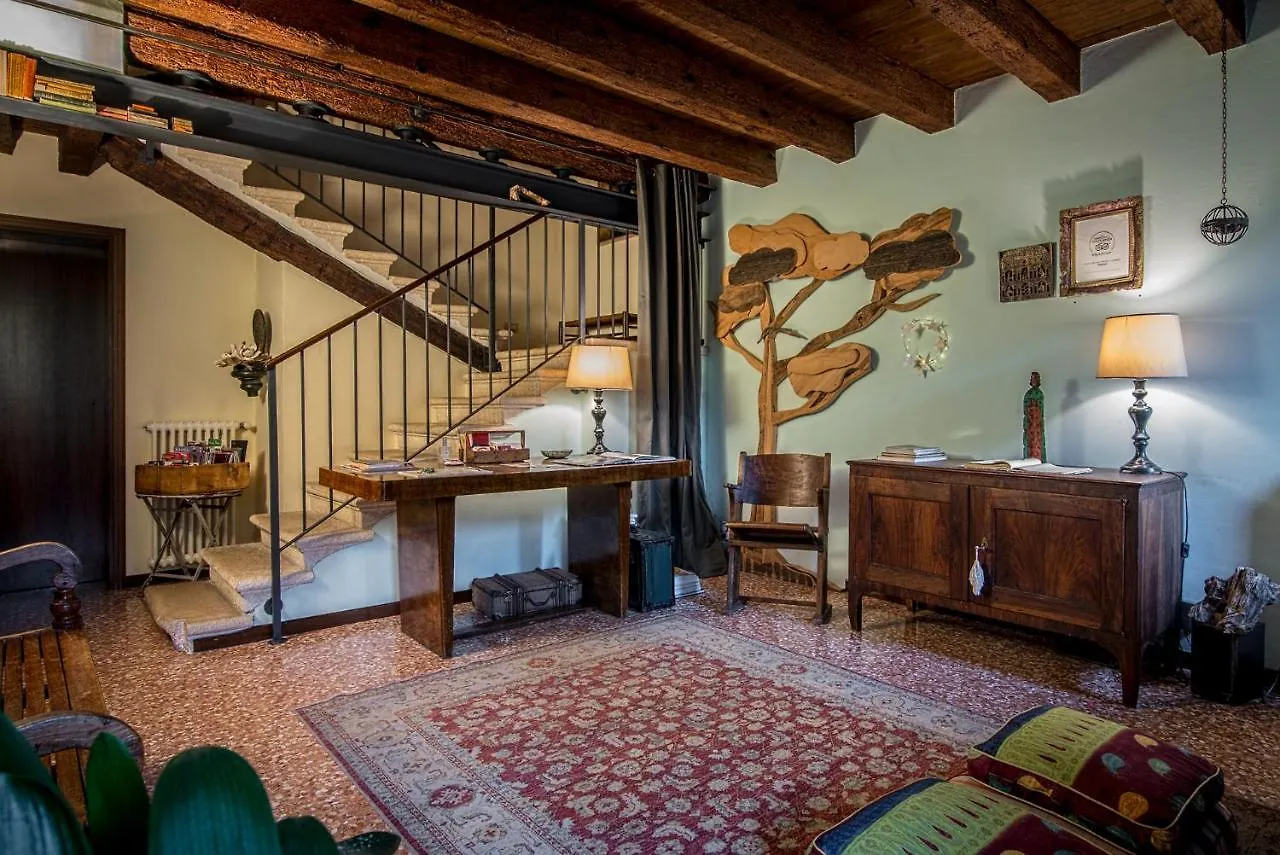 Portico Rosso B&B Vicenza Italy